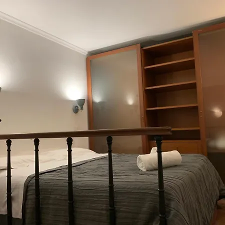 Al Civico 6 Apartment *